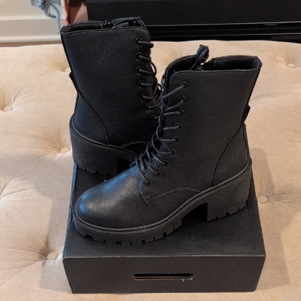 Fashion Nova Black Combat Boots